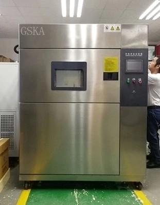 محدودیت پیش گرمایی +200 درجه سانتی گراد محفظه های شوک حرارتی قابل برنامه ریزی خودکار