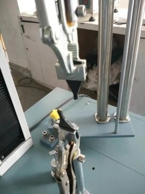 Microcomputer Servo Extensor Universal Tensil Testing Machines OEM